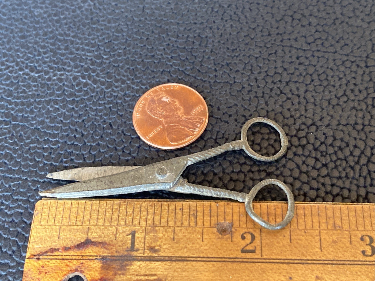 2.25” Long Antique Scissors Dollhouse Miniature Cast Metal Twisted Bead Handle