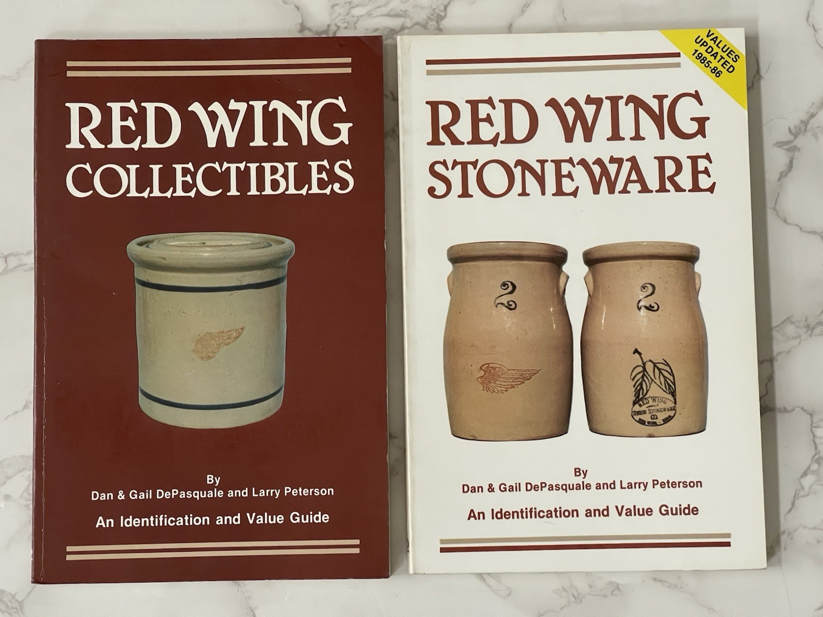 Lot of 2 Red Wing Stoneware Collectibles Identification & Value Guide ID 1985
