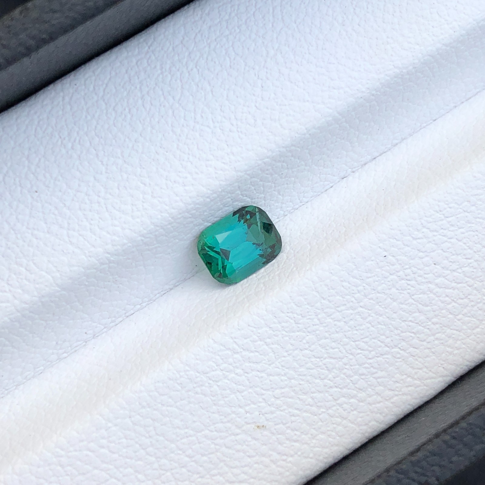 Blue Tourmaline Cushion Cut Faceted Loose Gemstone Transparent 1 Piece 0.80 CT