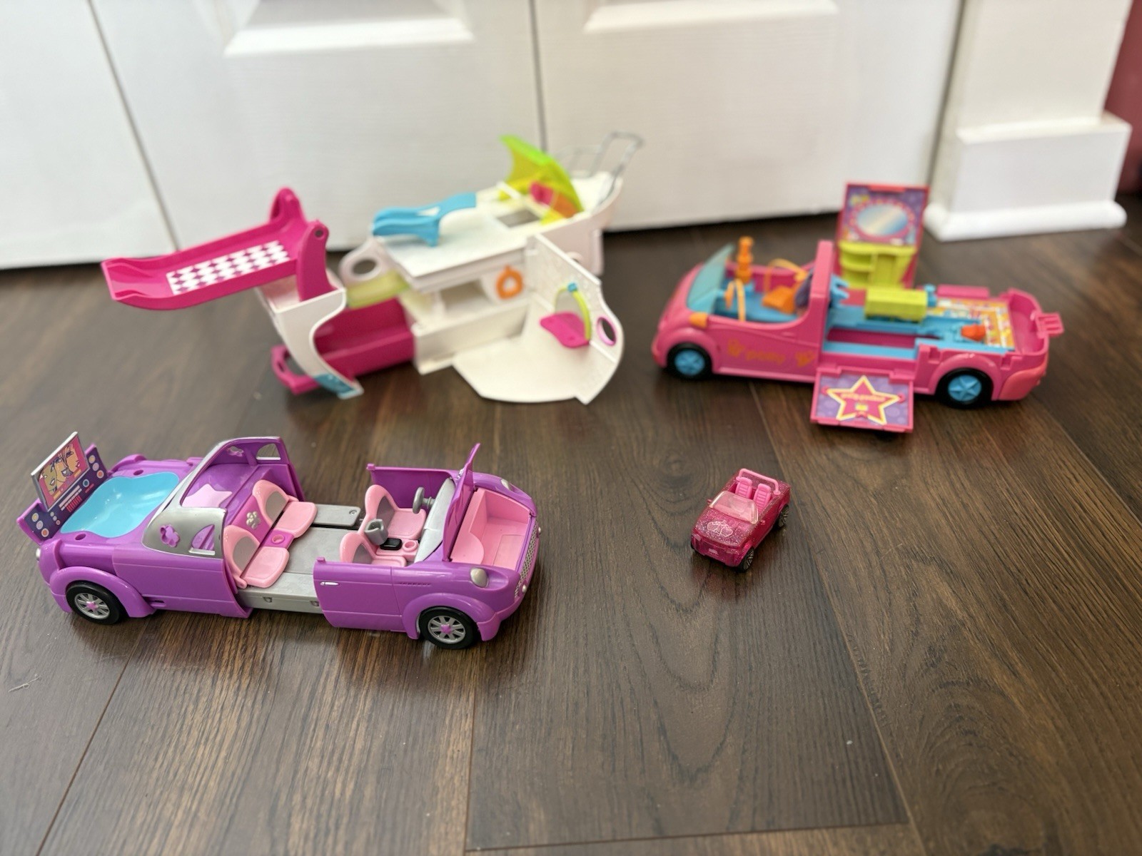 Polly Pocket Lot Glam Camper RV Boat Rock N Pop Stretch Limo Cars Mattel