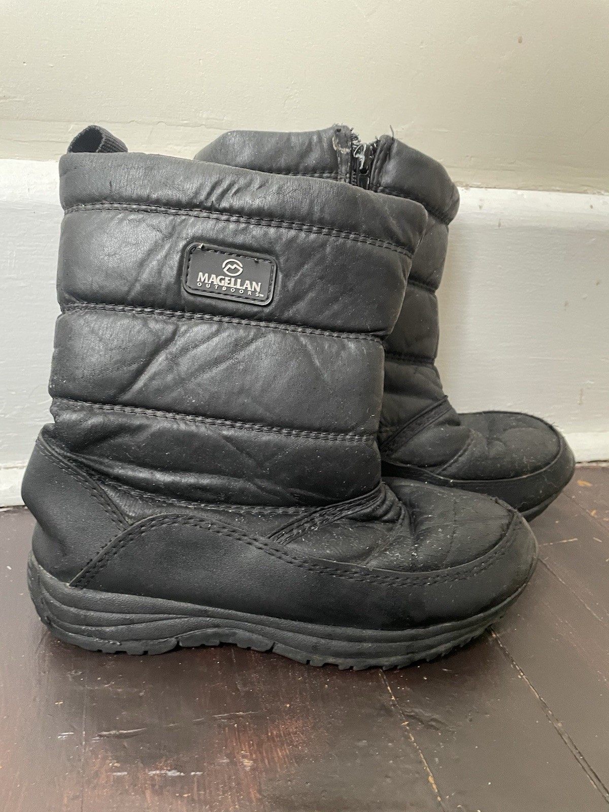 Kids Black Waterproof Insulated Zip Mid-Calf Snow Boot Win