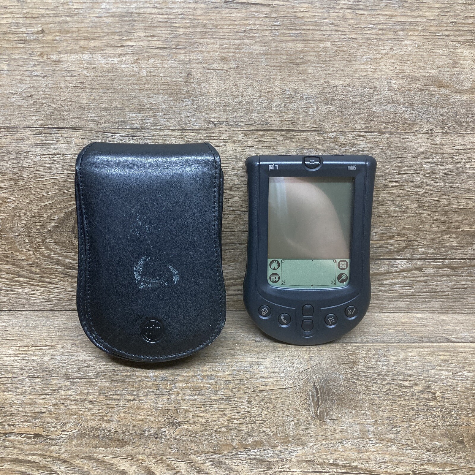 Palm Pilot M105 PDA with Stylus Digital Organizer Planner Touchscreen Tested