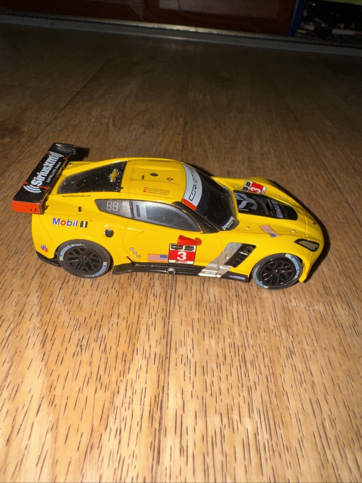 Carrera Digital 132 30701 Chevrolet Corvette C7R No. 3 1/32 slot car Yellow Run
