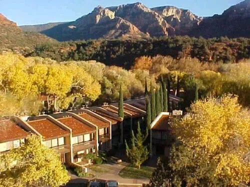2BR 2-1/2 BA  Suite Arroyo Roble Creekside Uptown Sedona AZ (April 12 -19, 2026)