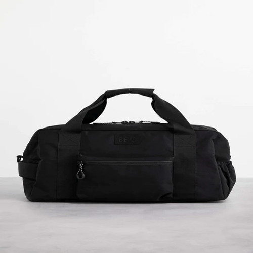 BEIS NWT Convertible Sport Duffle Backpack Bag in Black