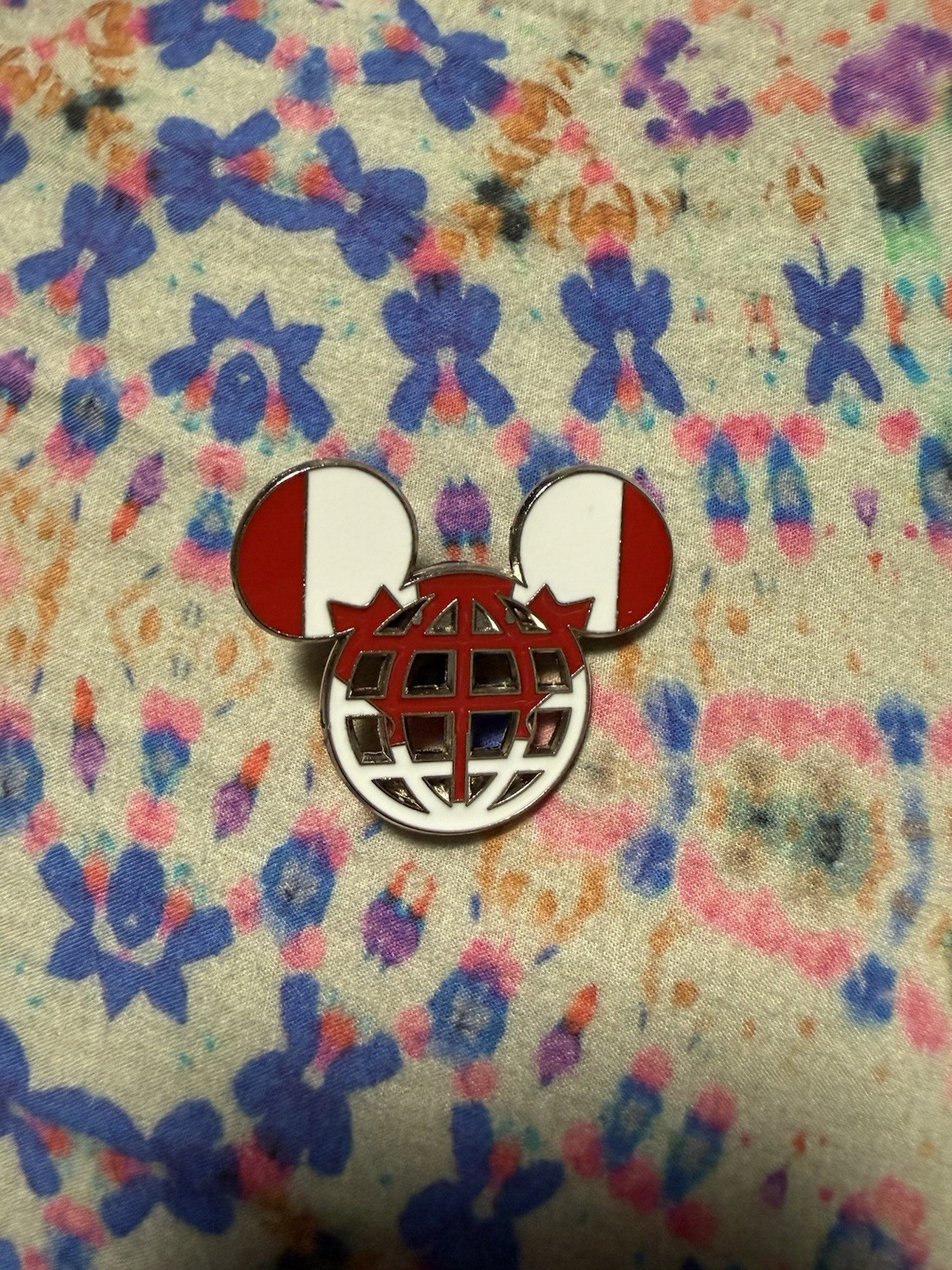 WDW Canadian Flag Mickey Mouse Ears Disney Trading Pin 2016