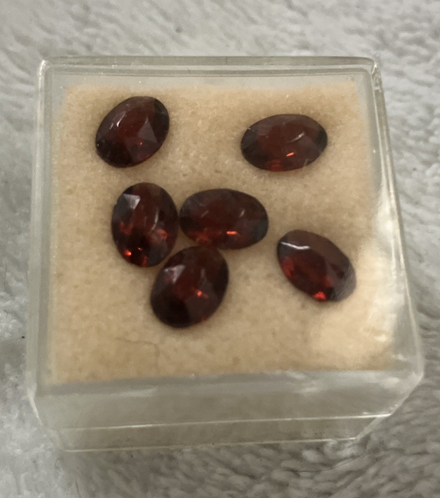 Antique Vtg Bohemian Garnet Loose Cut Gemstones 