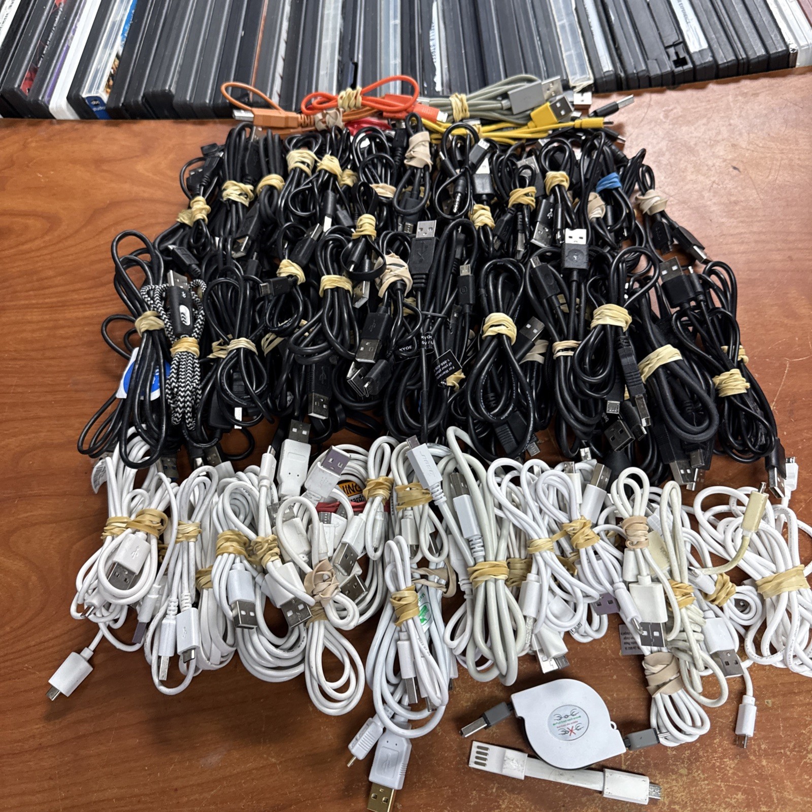 Lot of 120 Micro USB Cables for Cameras & Phones Different Lengths LOOK !!