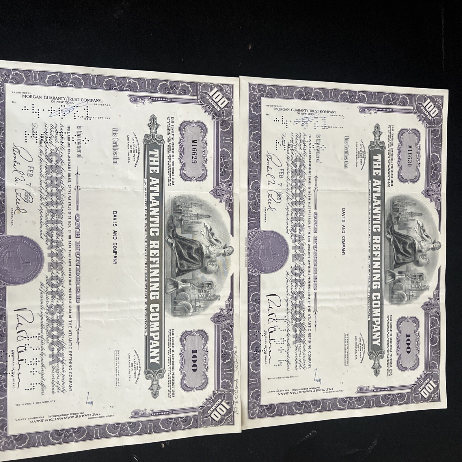 Vintage 2-THE ATLANTIC REFINING COMPANY 100 Shares. Davis&Co.