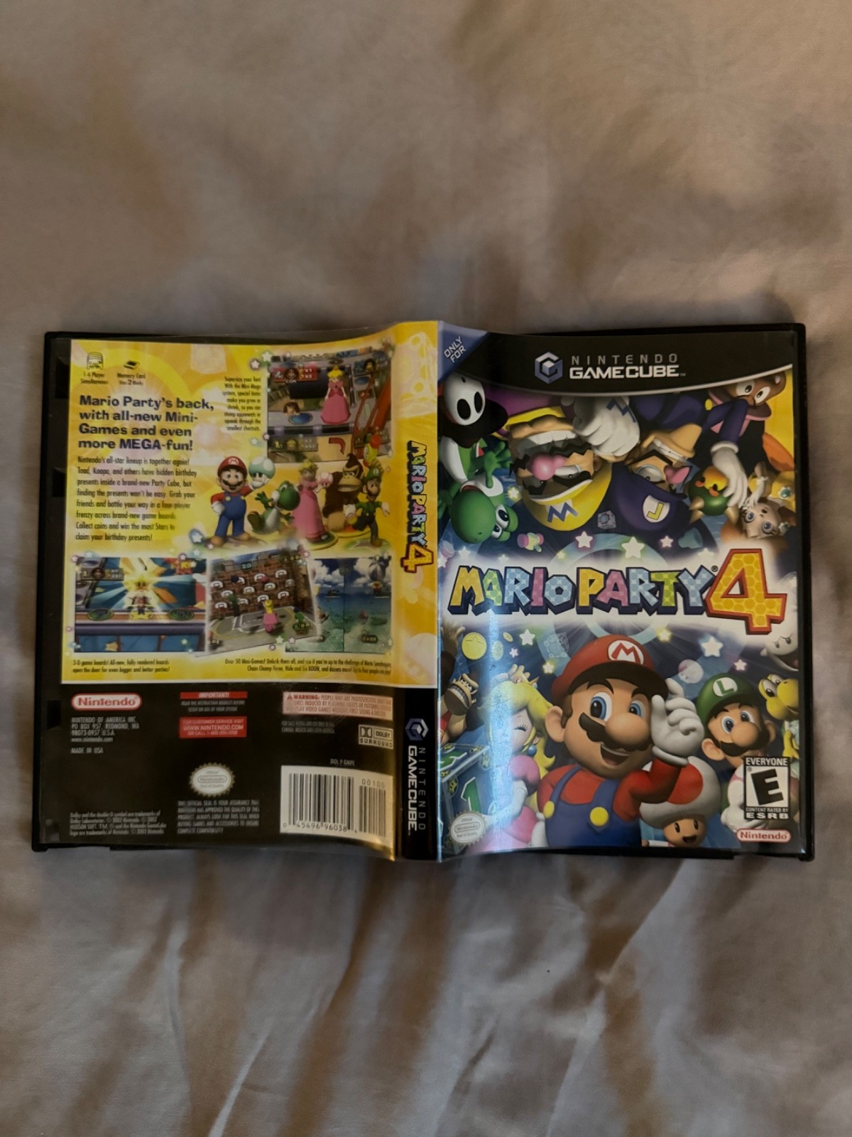 Mario Party 4 Nintendo GameCube (NO DISC - Case & Manual Only Authentic Original