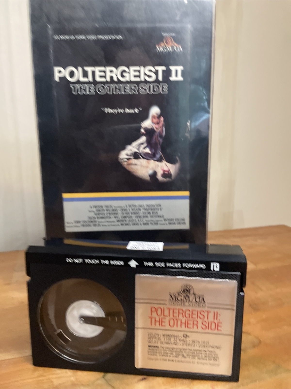 POLTERGEIST II 2 The Other Side Beta Tape Betamax  NOT VHS MGM Gatefold Box NICE