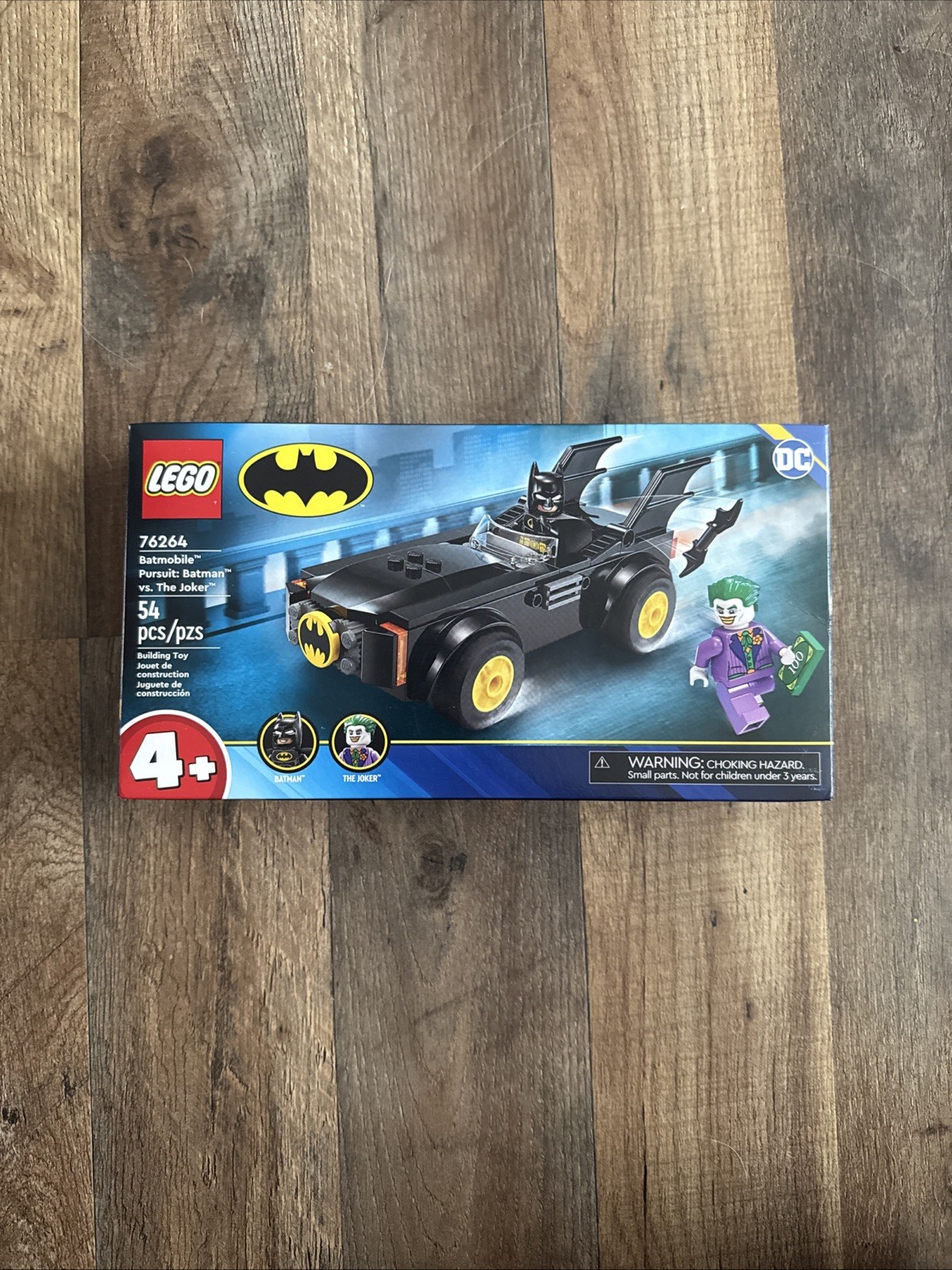 LEGO Super Heroes: Batmobile Pursuit: Batman Vs. the Joker (76264) Sealed