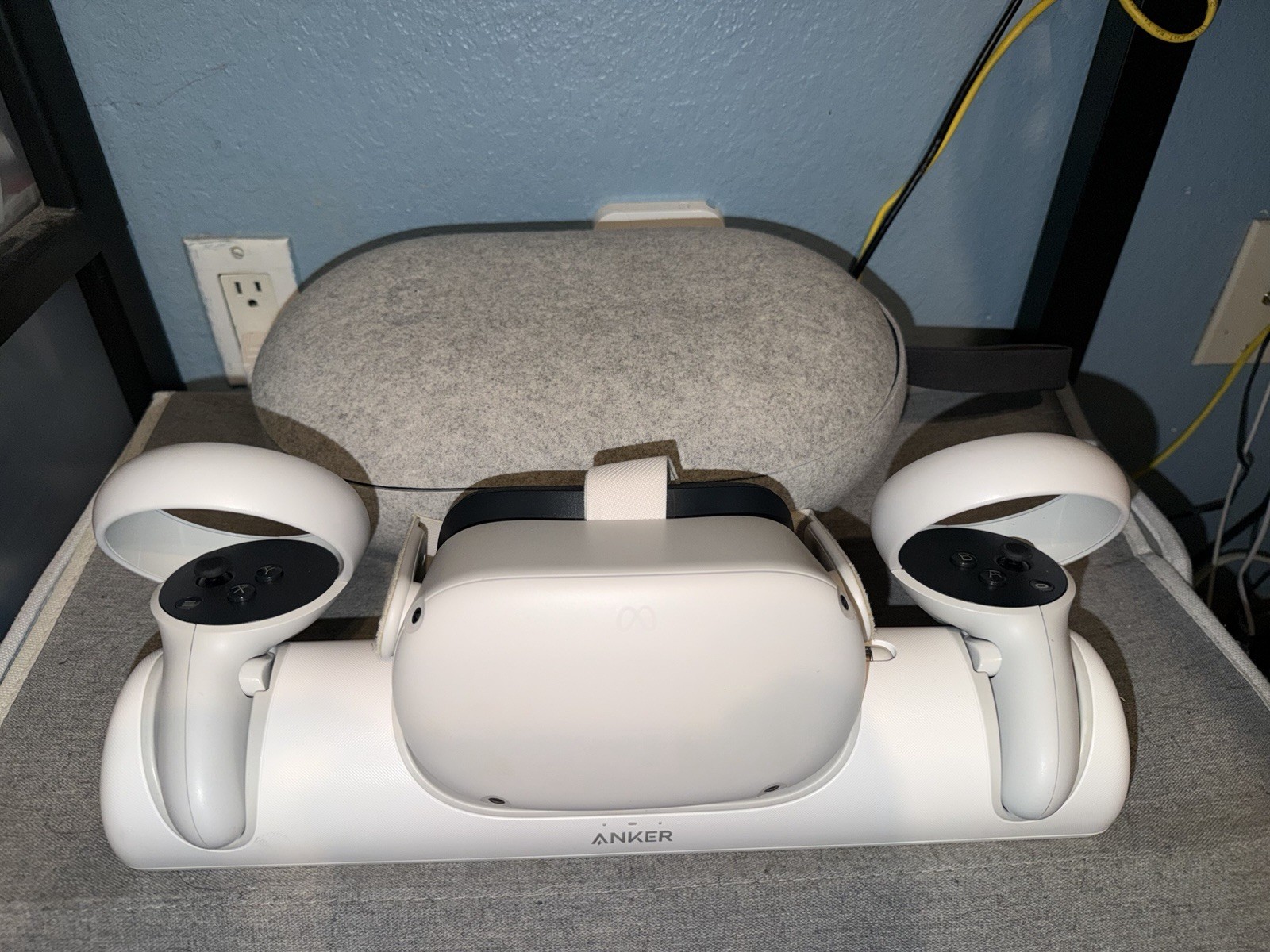 Meta Quest 2 Virtual Reality Headset 128GB with Controllers and Anker charger