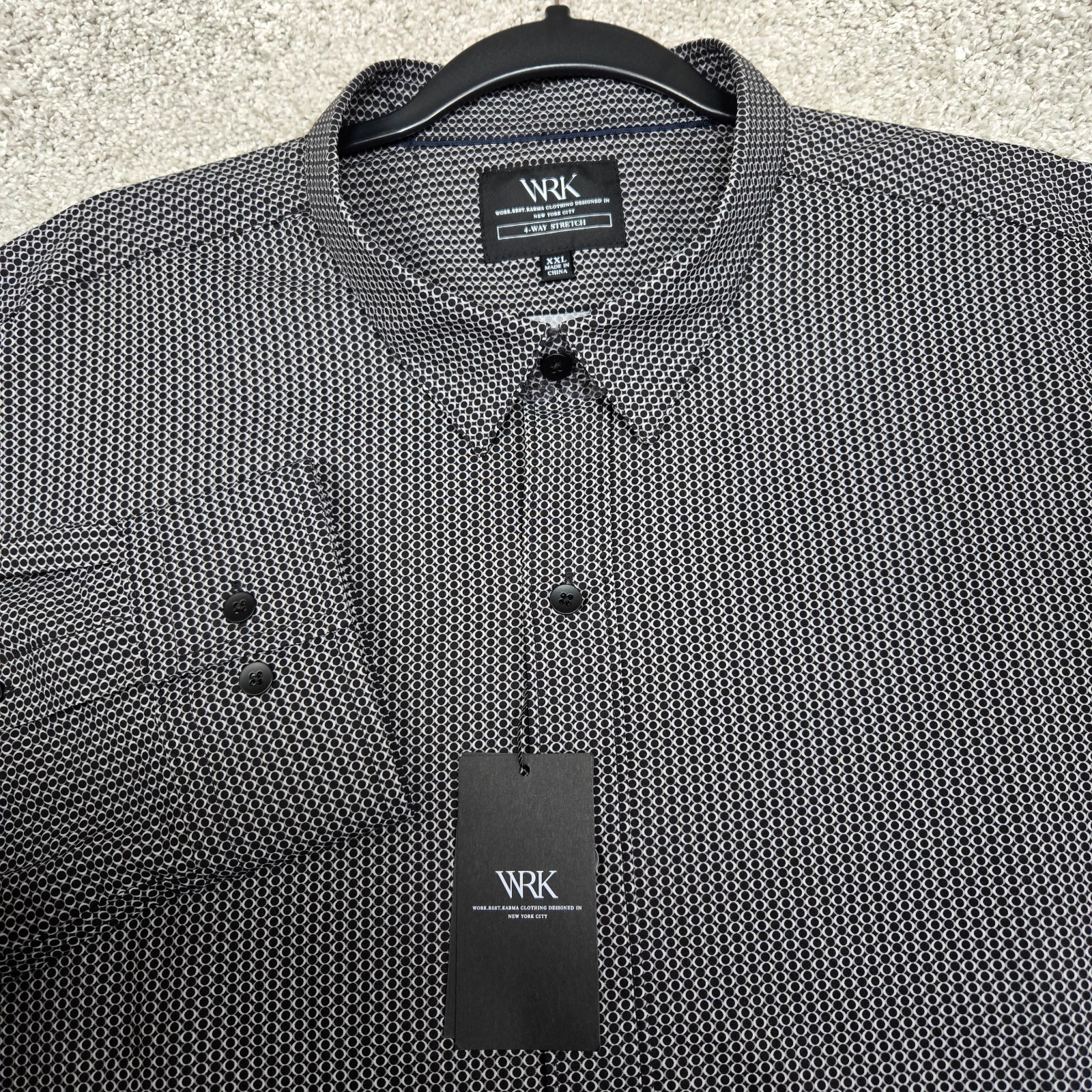WRK Shirt Mens 2XL Black 4-Way Stretch Long Sleeve Button Up Polka Circles NEW