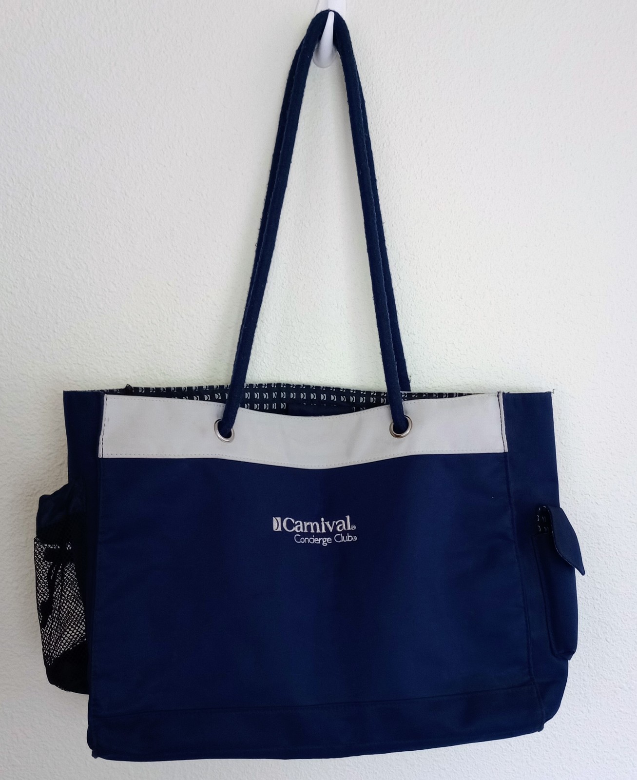 Carnival Concierge Club Tote Bag Navy Blue & White Beach Cruise 