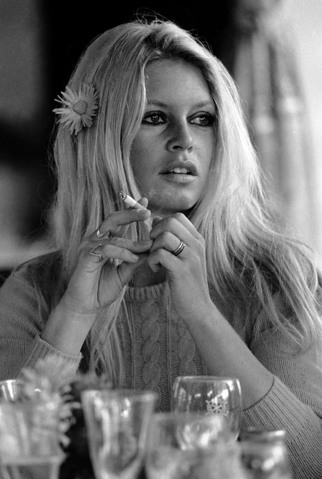 Actress Brigitte Bardot Smoking Portrait Vintage Glamour Picture Photo 6x8