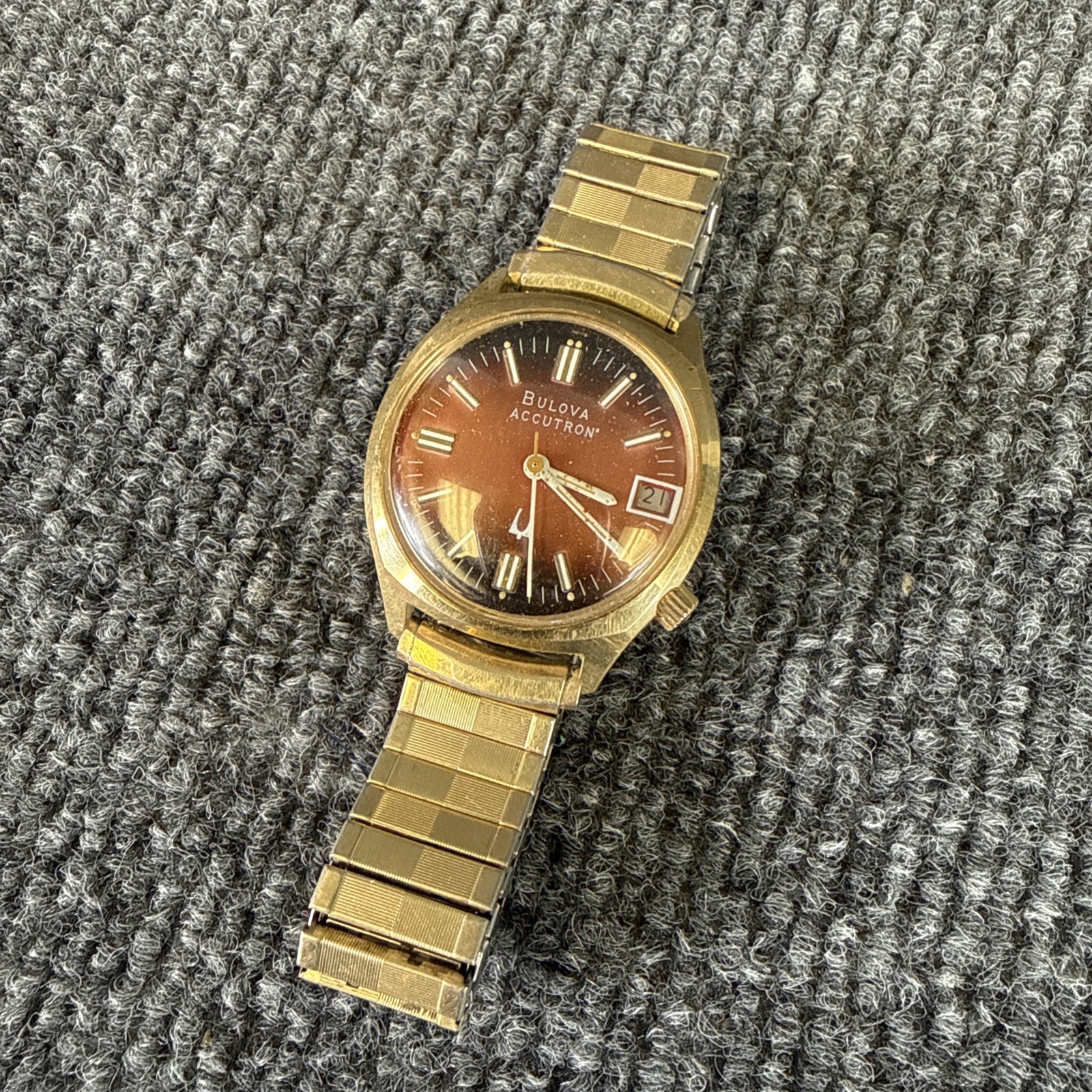 Vintage Bulova Accutron Tuning Fork Men's Watch Brown Face FOR PARTS / REPAIR