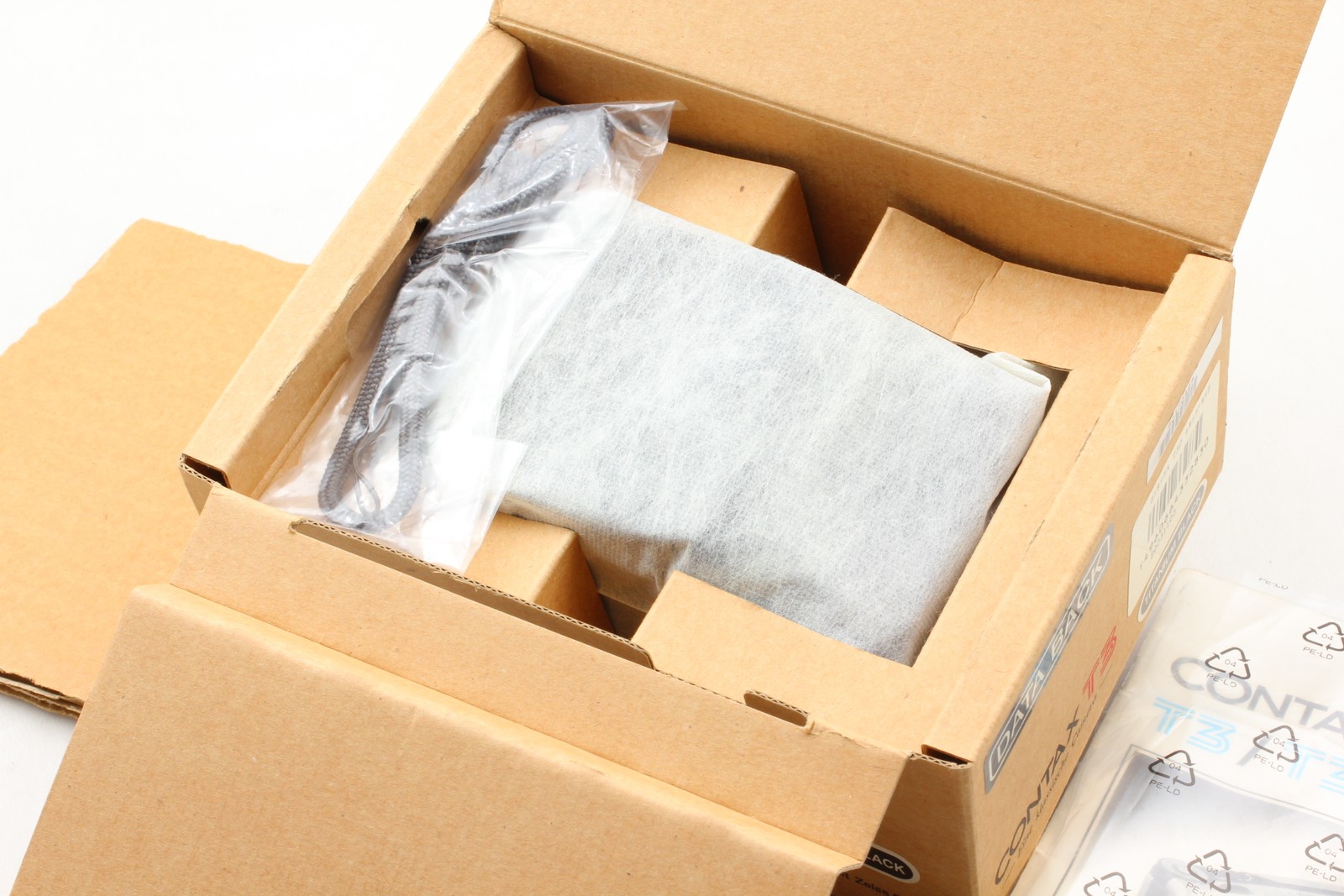 [Unused in Box] Contax T3 D T3D Black 35mm Point & Shoot Film Camera From JAPAN