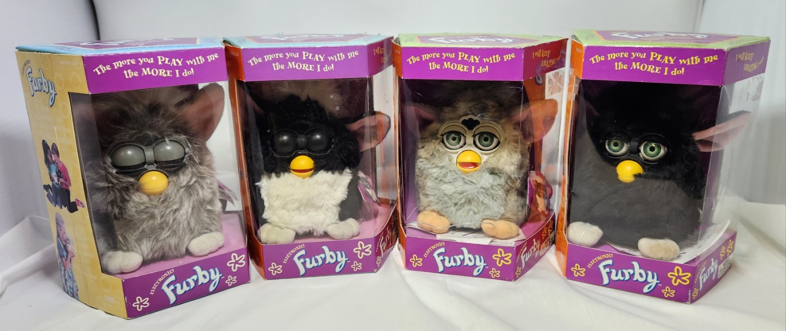 1998 Tiger Electronics Furby (Model 70-800) with Box – Set of 4