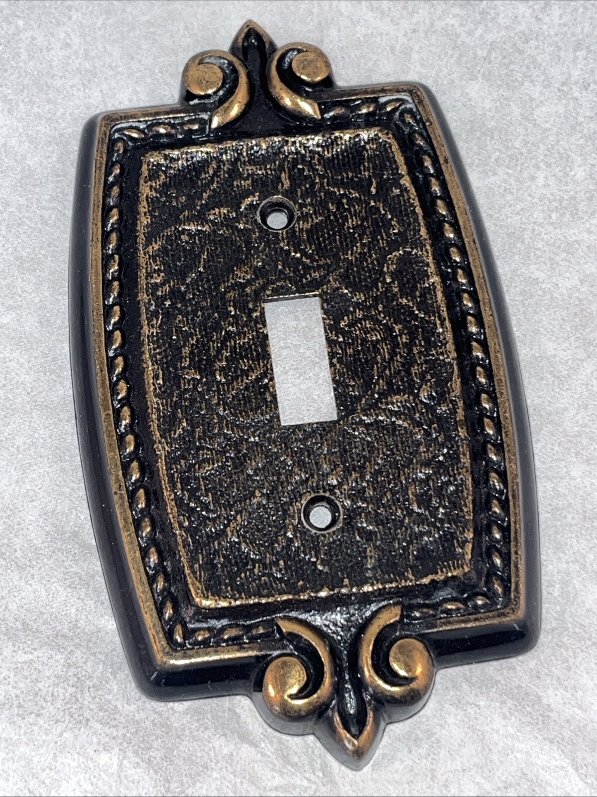Vintage Amerock Gold Black Single Switch Plate Metal MCM Fleur De Lis