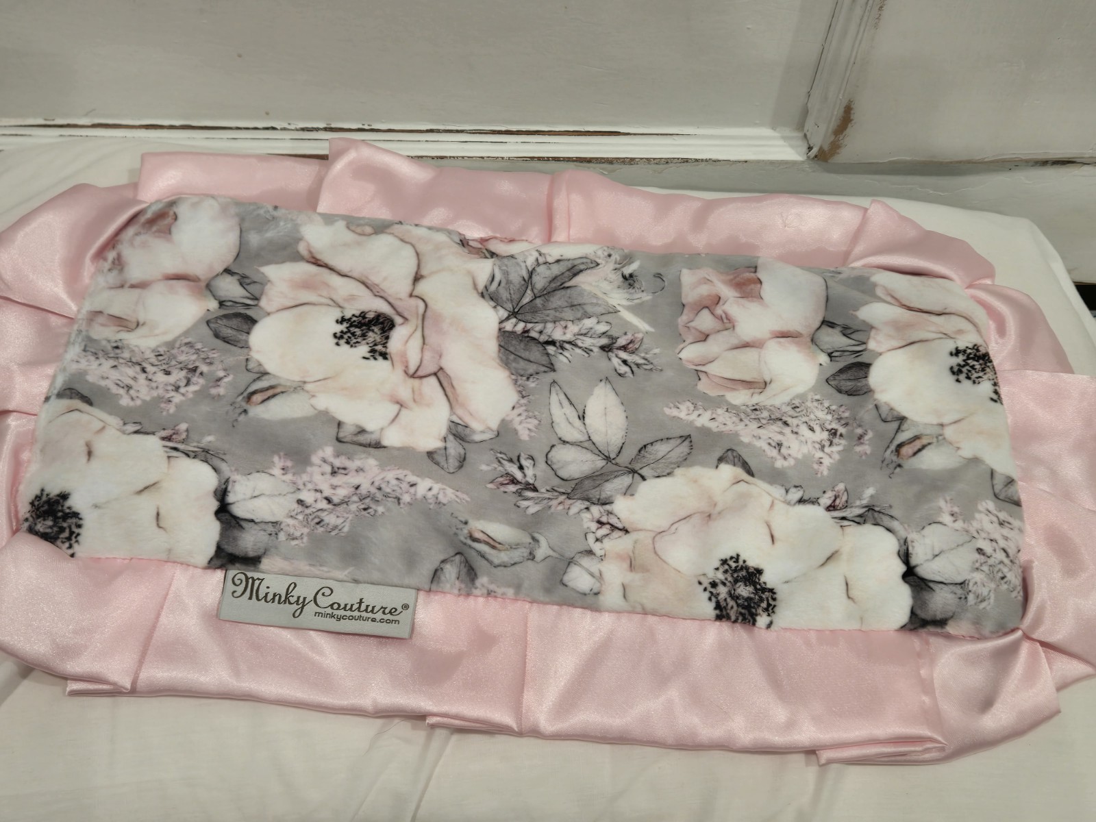 Minky Couture Baby Blanket White Plnk Floral Mini Security Lovely 20”x12”