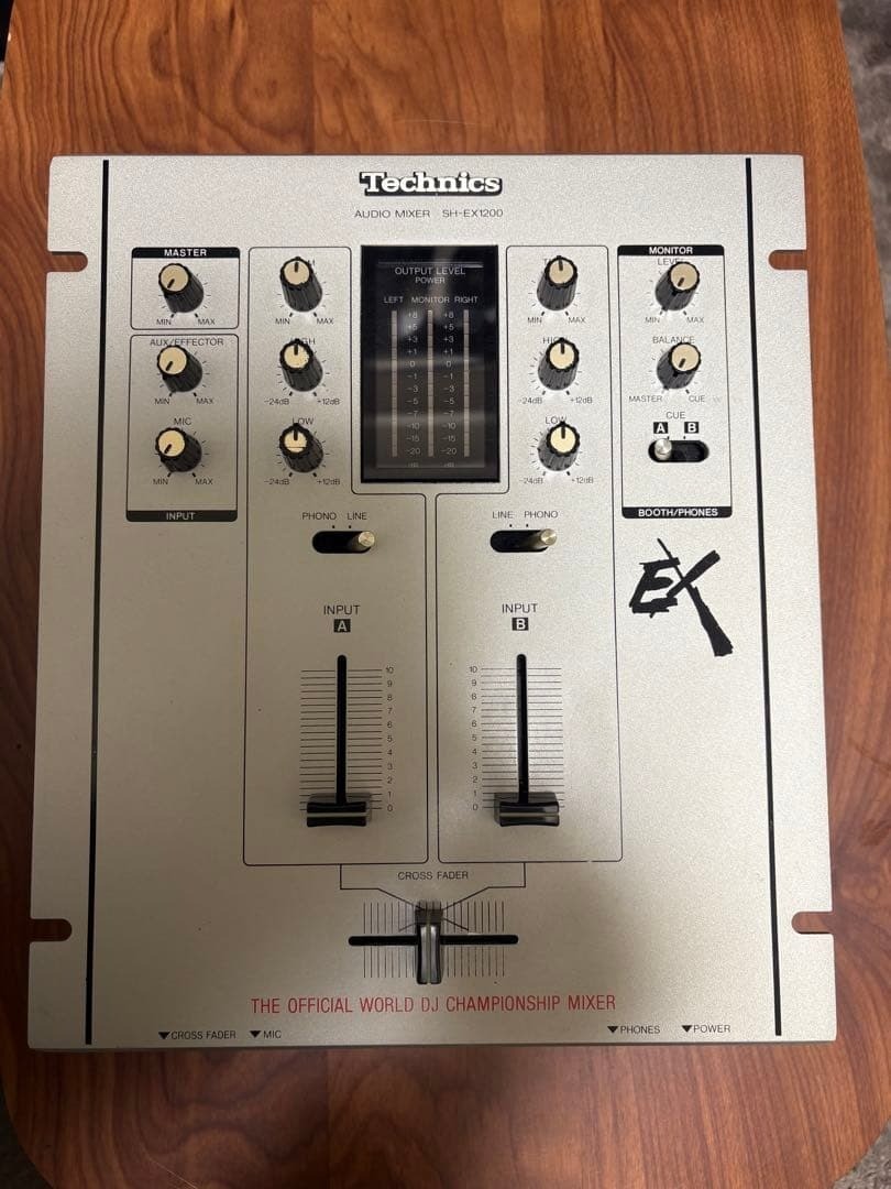 Technics SH-EX1200 DJ Audio Mixer Silver Crossfader DMC Musical Instruments