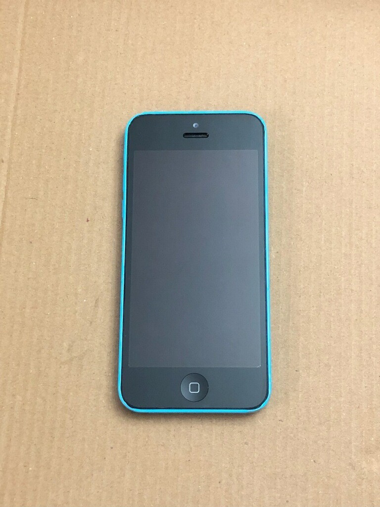 Apple iPhone 5c- Unlocked 16 GB- Blue in color