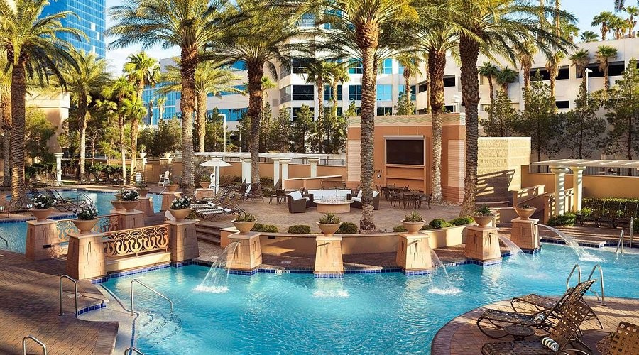 TRUMP HGVC Hilton Grand Vacation Club Las Vegas Resort Condo Rental Nevada
