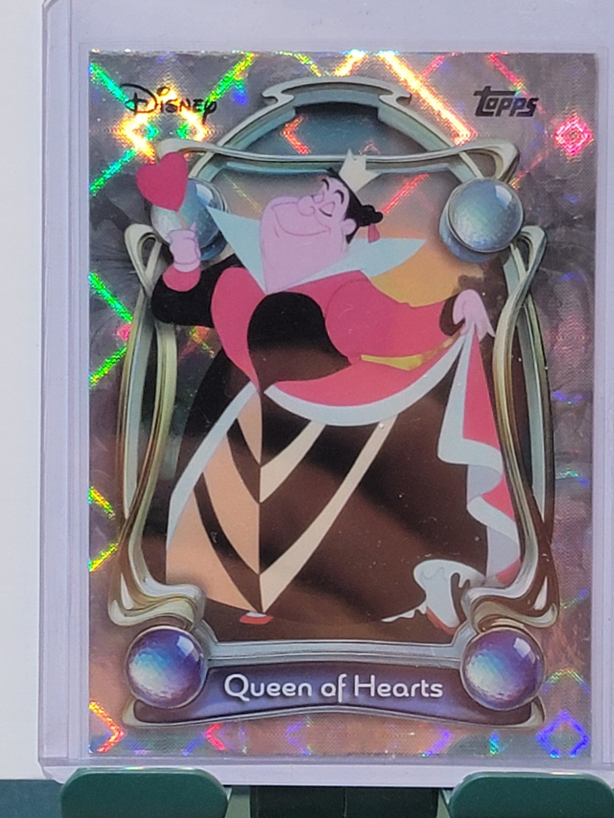2025 Topps Disney Wonder Queen of Hearts Diamante Foil #18