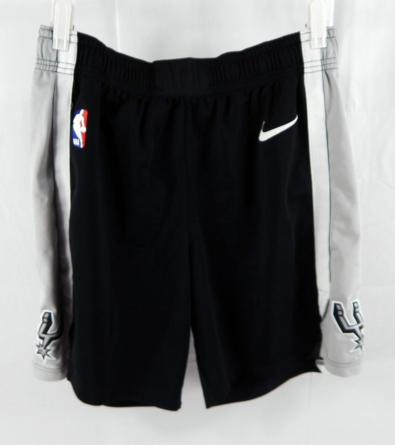 2023-24 San Antonio Spurs Devin Vassell #24 Game Used Black Shorts L 38 672