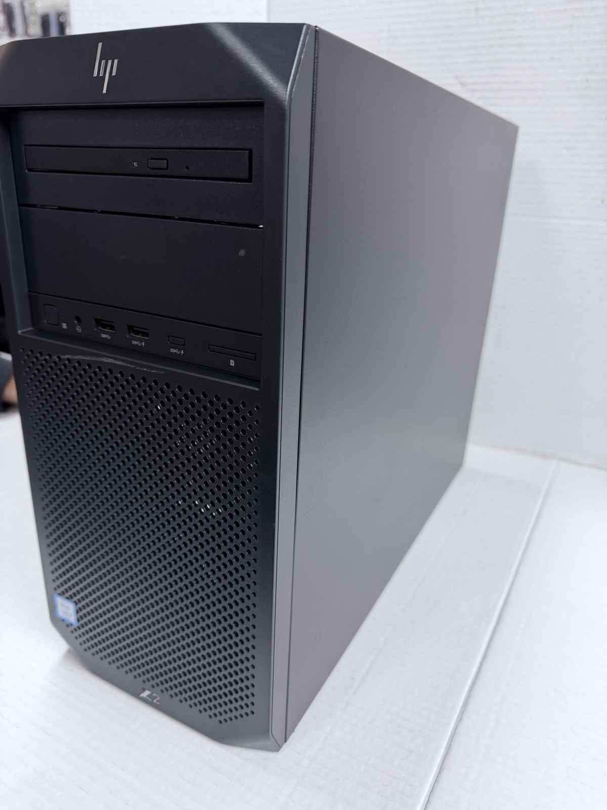 HP Z2 Tower G4 Workstations i9-9900K RAM 32GB NVMe 512GB/Power Cord inc