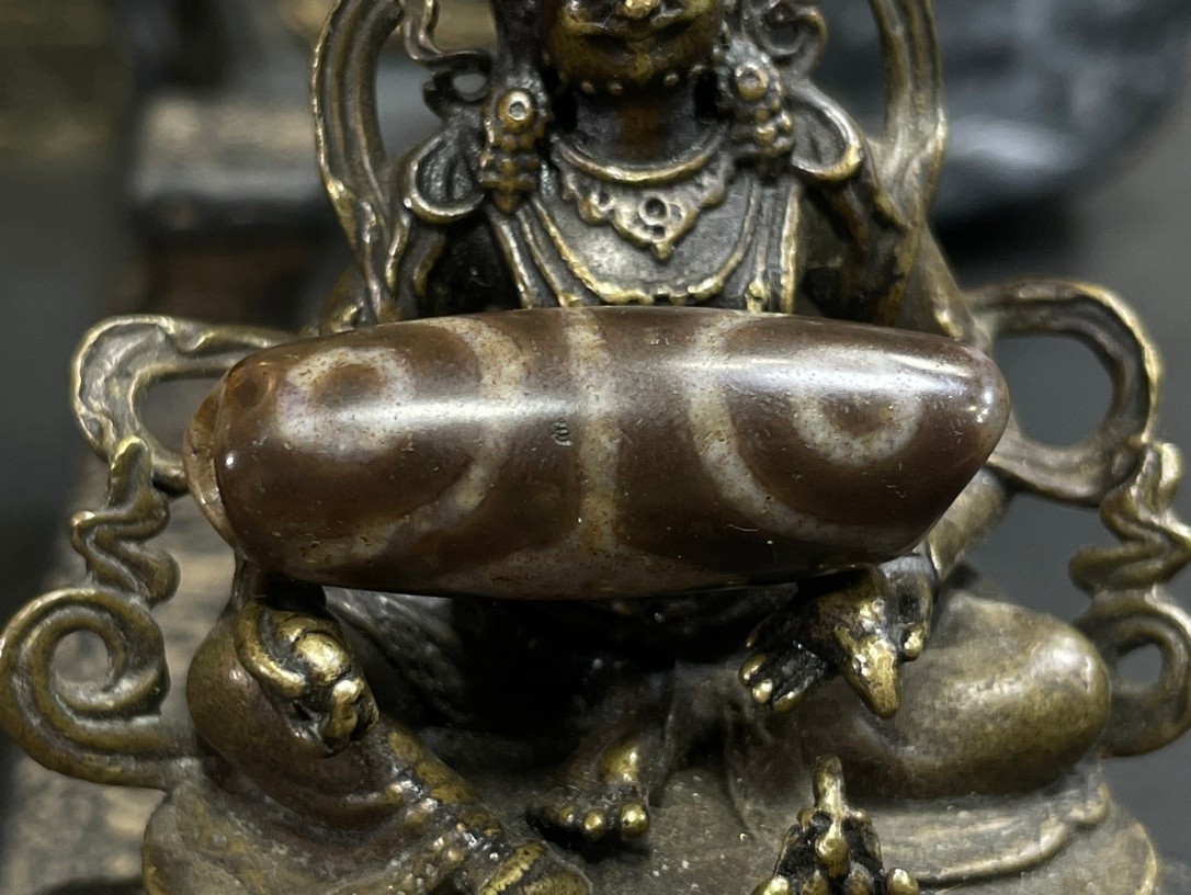 Old Tibetan Nepalese Himalayan Ancient 4 eye Old Dzi Talisman Beads Amulet 四眼天珠