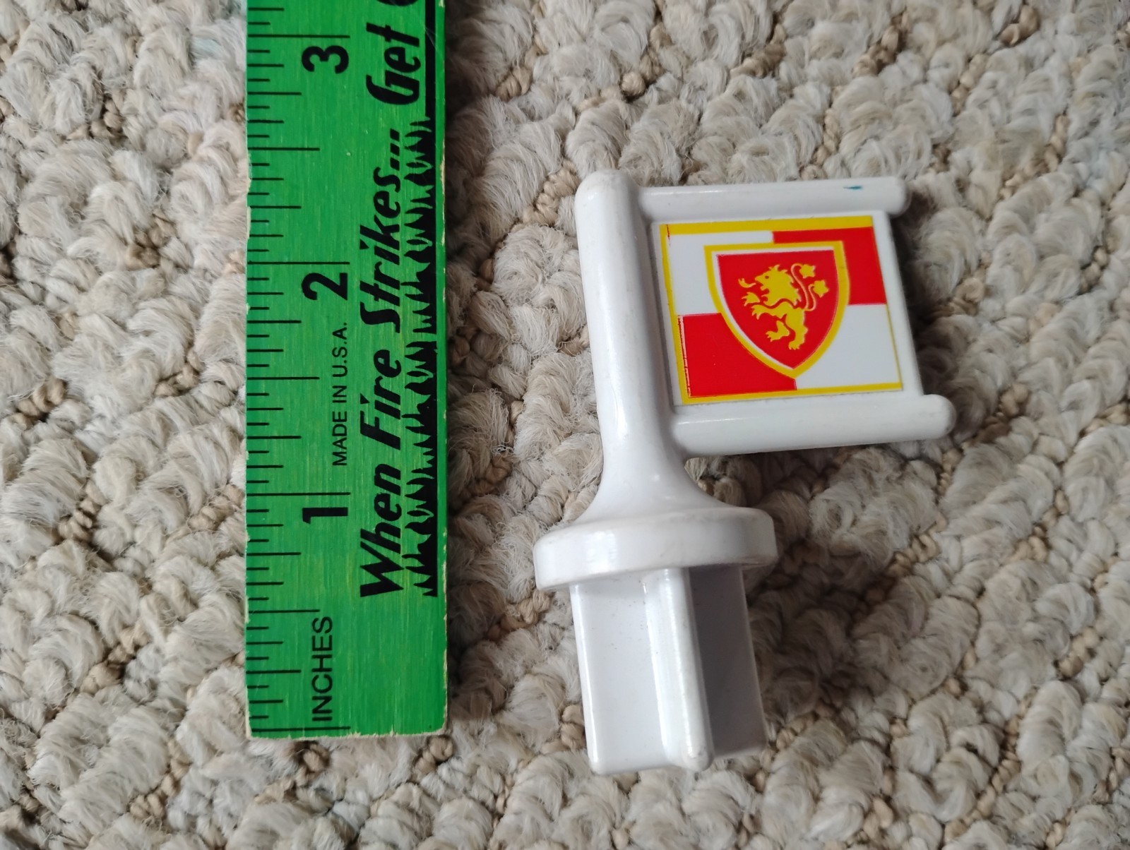 Little Tikes Vintage Wee Waffle Blocks Medieval Castle Flag Rare 2.5" Tall