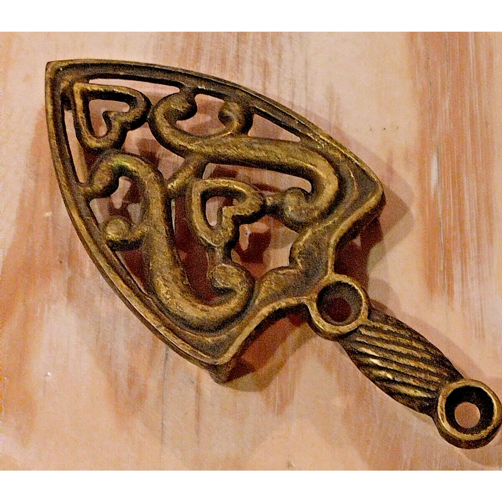 Vintage Wilton Cast Brass Trivet Scroll Hot Iron Base Stand Farmhouse Home