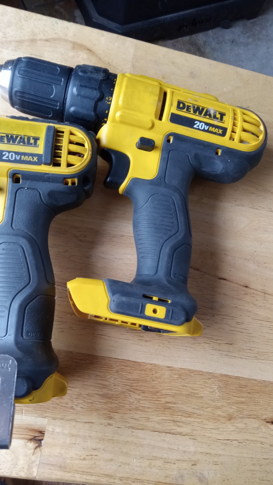 2 dewalt 20 volt cordless impact/drill