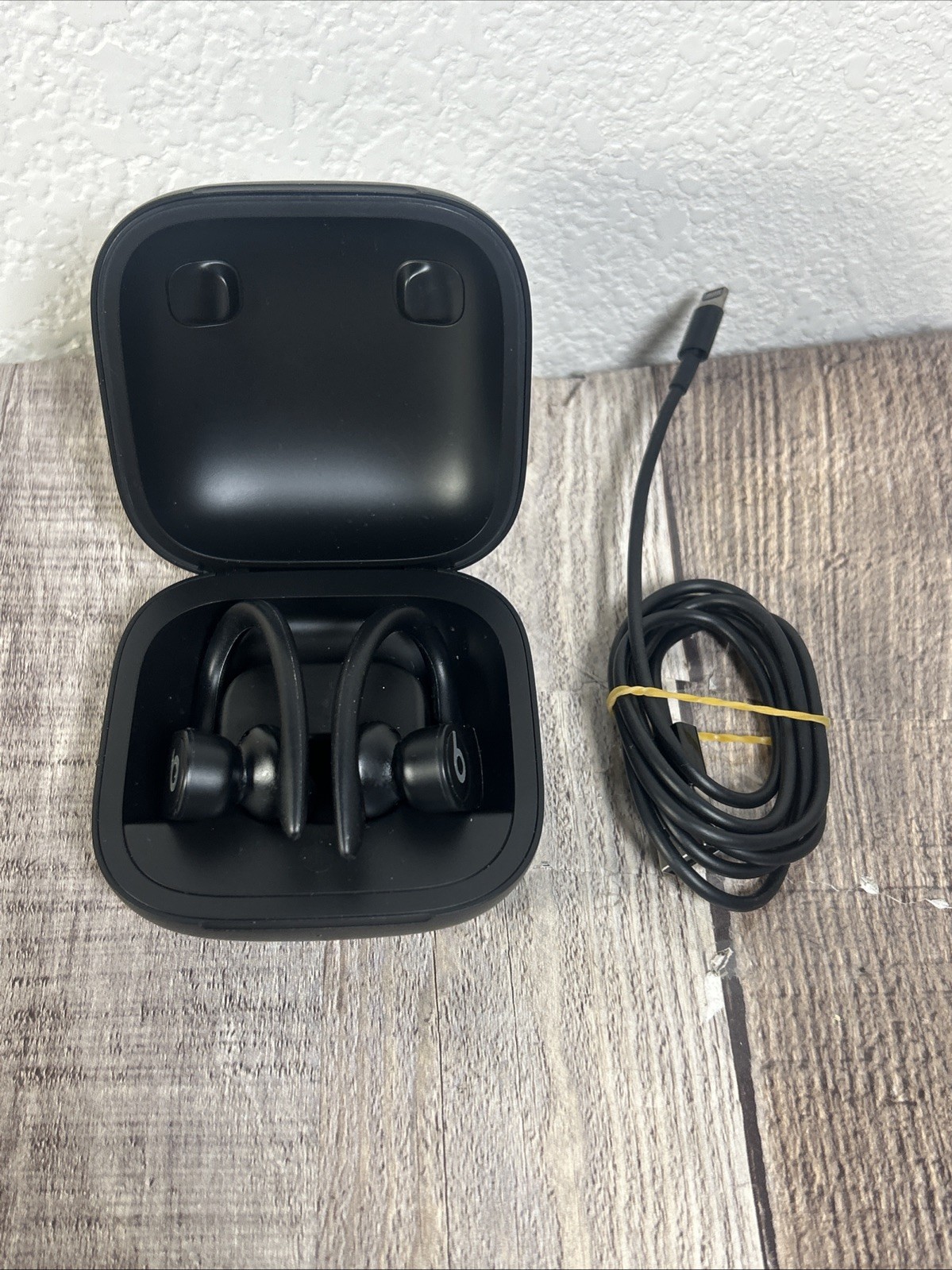 Beats by Dr. Dre Powerbeats Pro Wireless Earphones (Black A2454) 100% Genuine