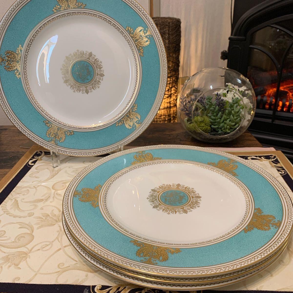 Rare Wedgwood Columbia Powder Turquoise 27cm Dinner Plate