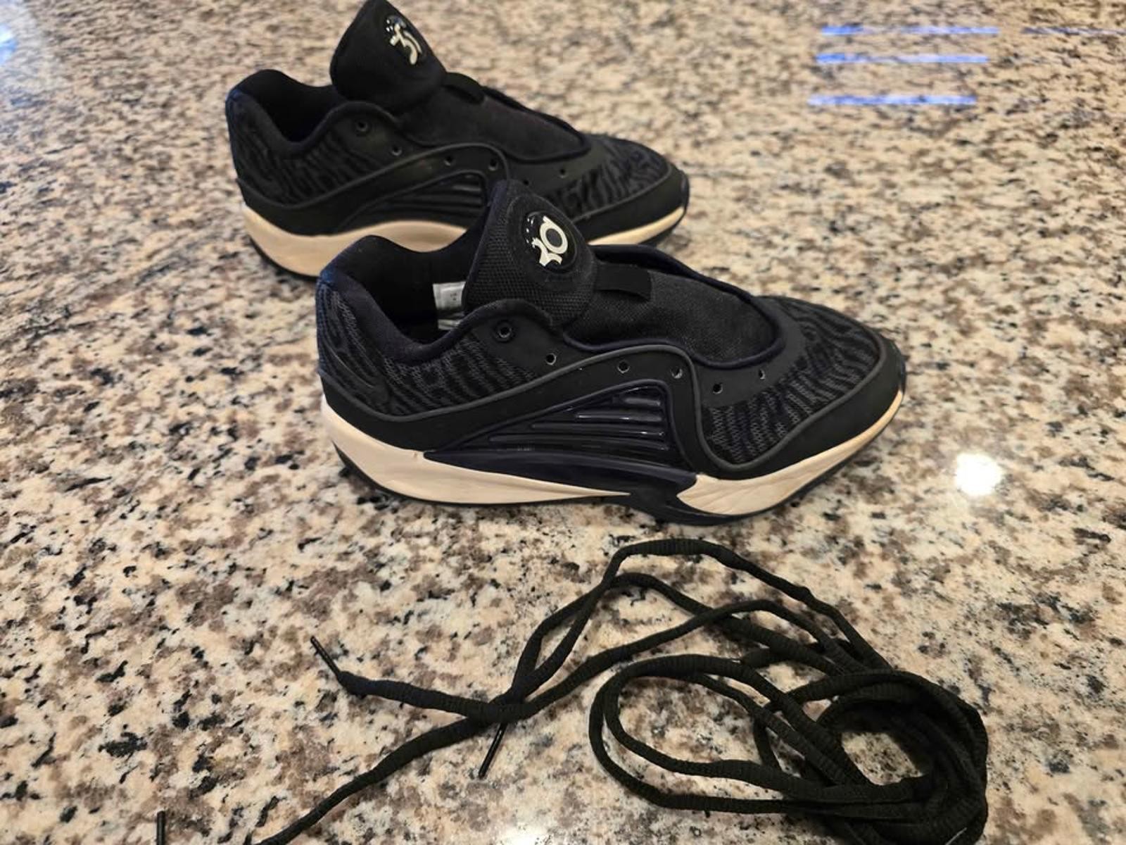 Nike KD 16 NRG Boardroom Basketball Shoes Youth Size 4