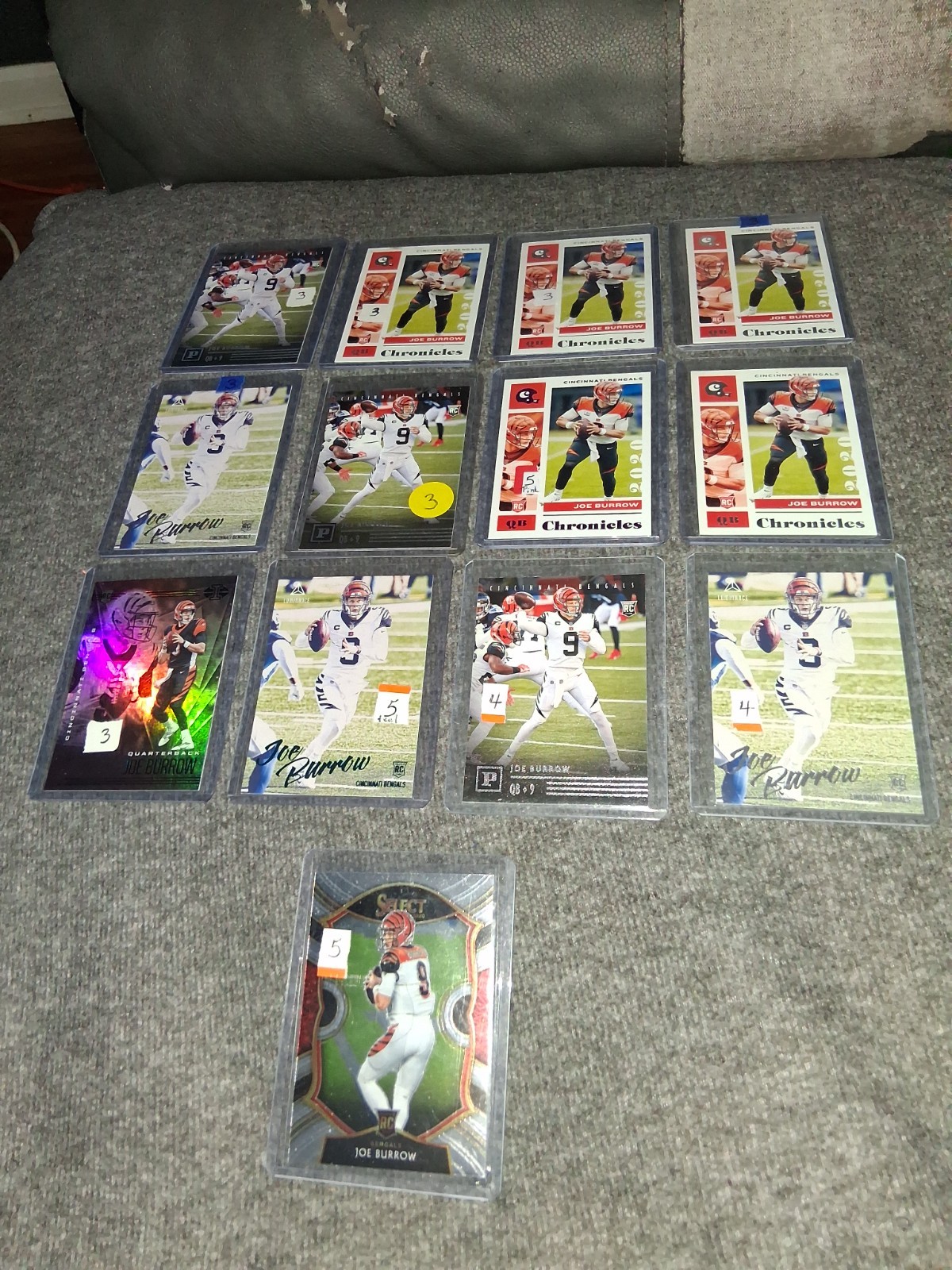 (13) Joe Burrow 2020 rookie lot