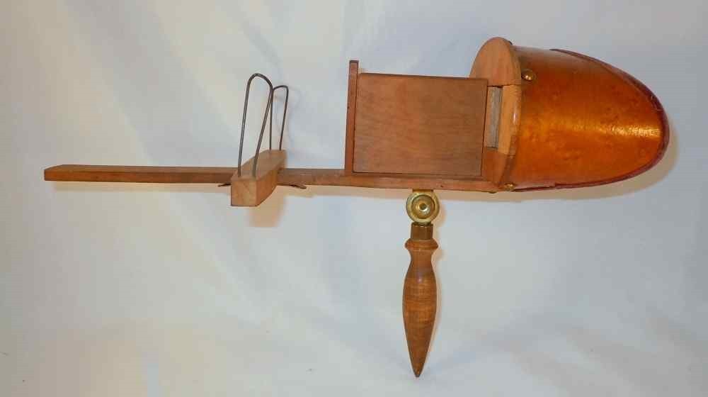 Old Wood w/ Brass Tacks Stereo Card Viewer Velvet Lined Eyepiece & Swivel Handle