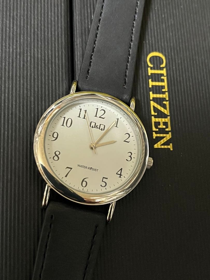 Almost CITIZEN Q&Q white big face men's watch