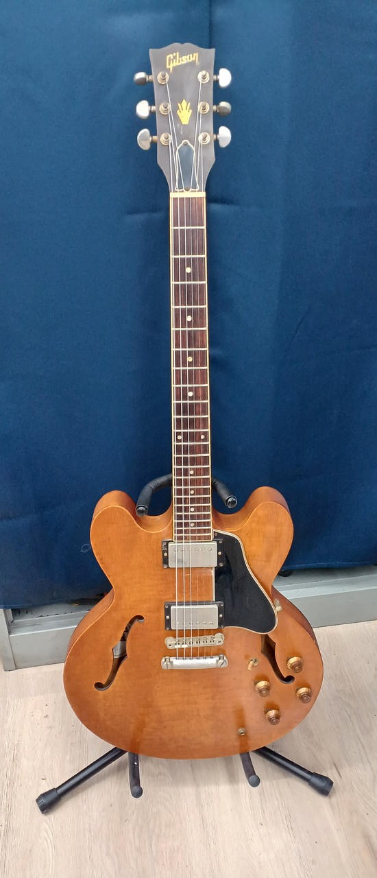Gibson Usa Es335 Semi Hollow Body Safe delivery from Japan