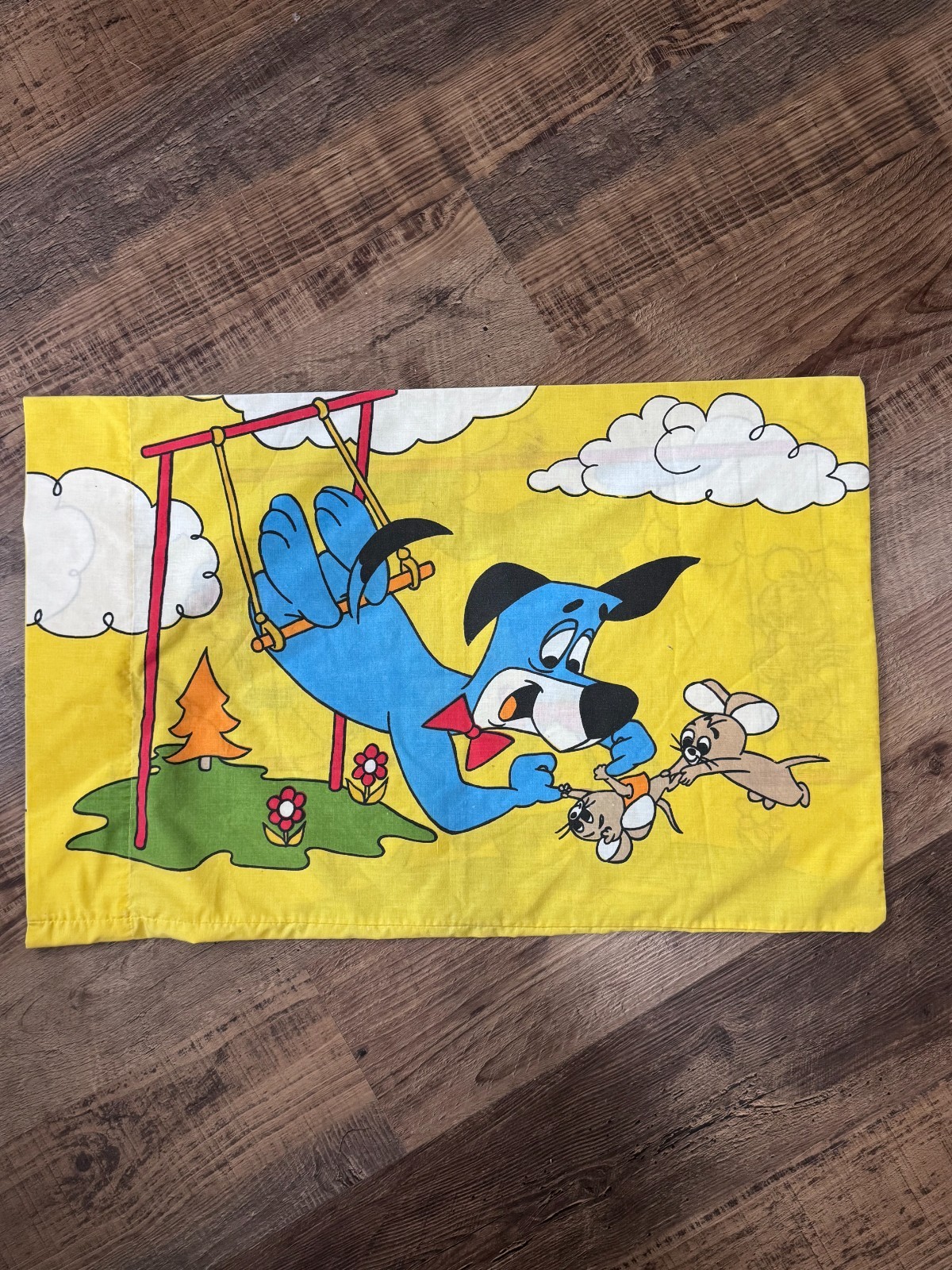 Vintage Huckleberry Hound Pillow Case Hannah Barbera Fruit Of The Loom USA READ