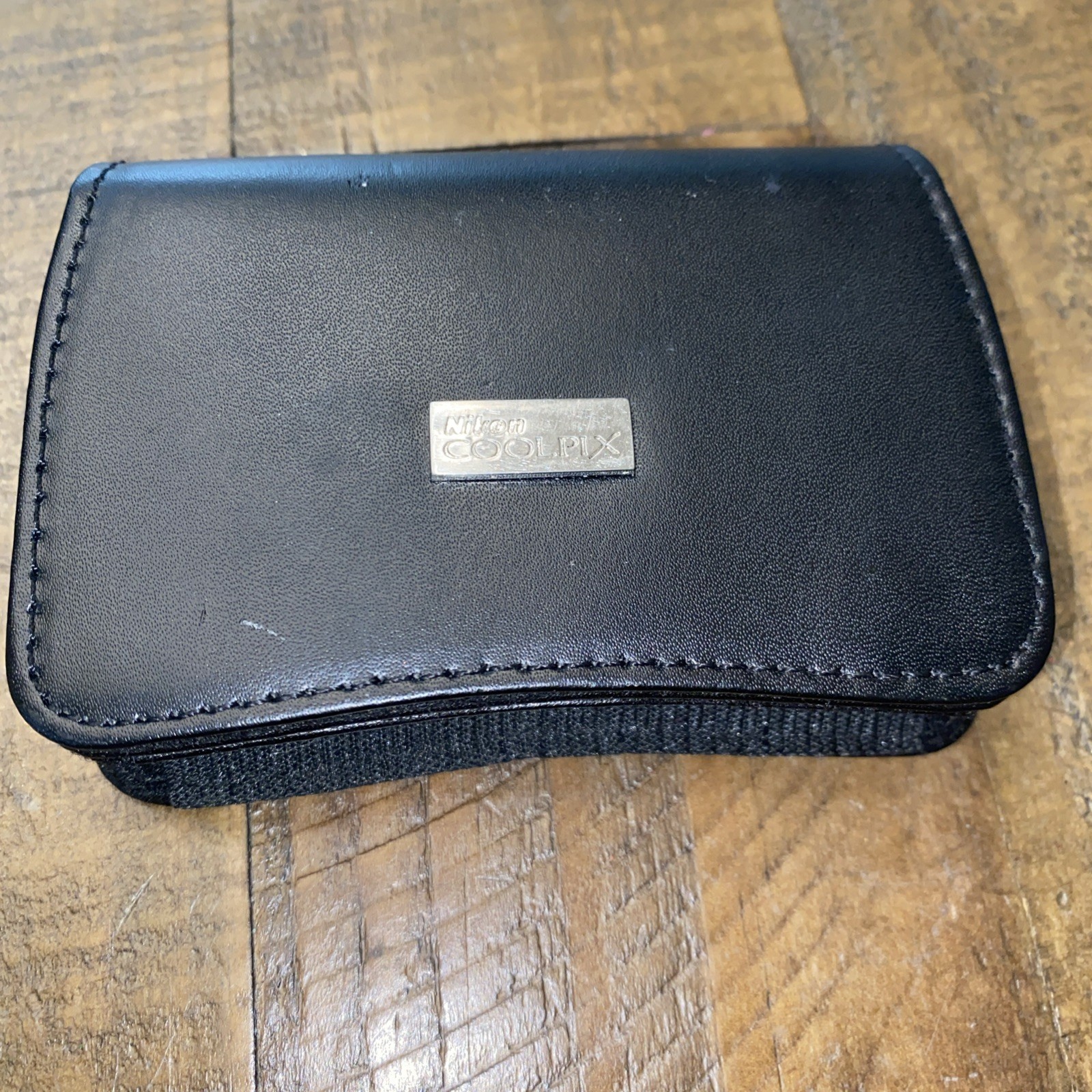 Nikon COOLPIX Leather Camera Case Digital Point & Shoot Camera Case Only Black