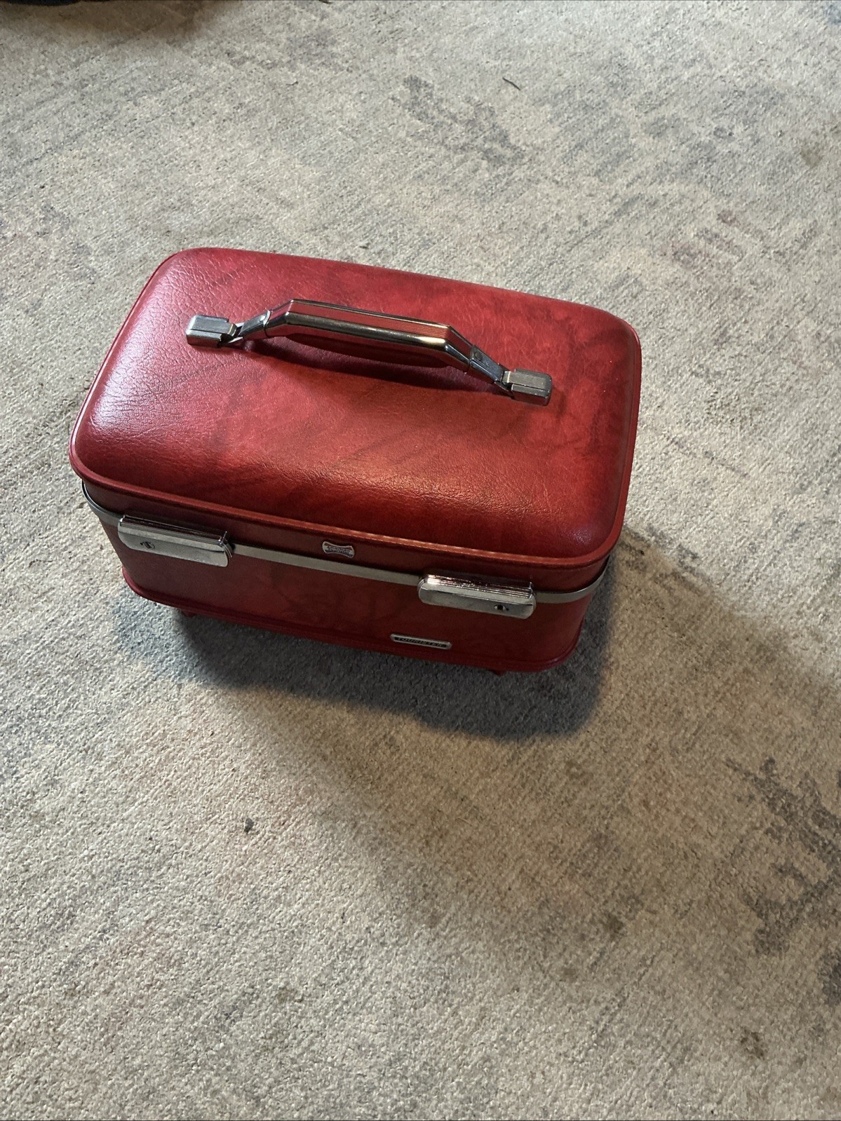 American Tourister Red Hard Side Train Travel  Makeup Case W/ Tray & Mirror !