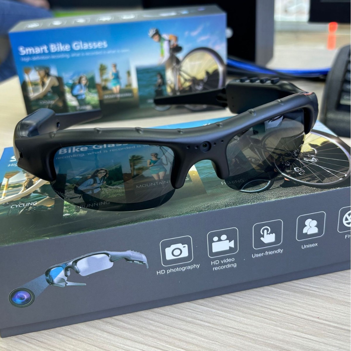 Smart WiFi Audio Glasses, Wireless Stereo Sports Sunglasses with TF Card