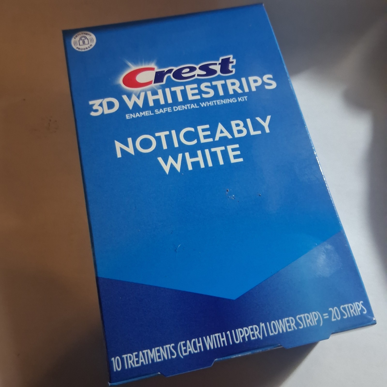 Crest 3D Whitestrips Noticeably White 20 Strips-Exp. 11/18/2027