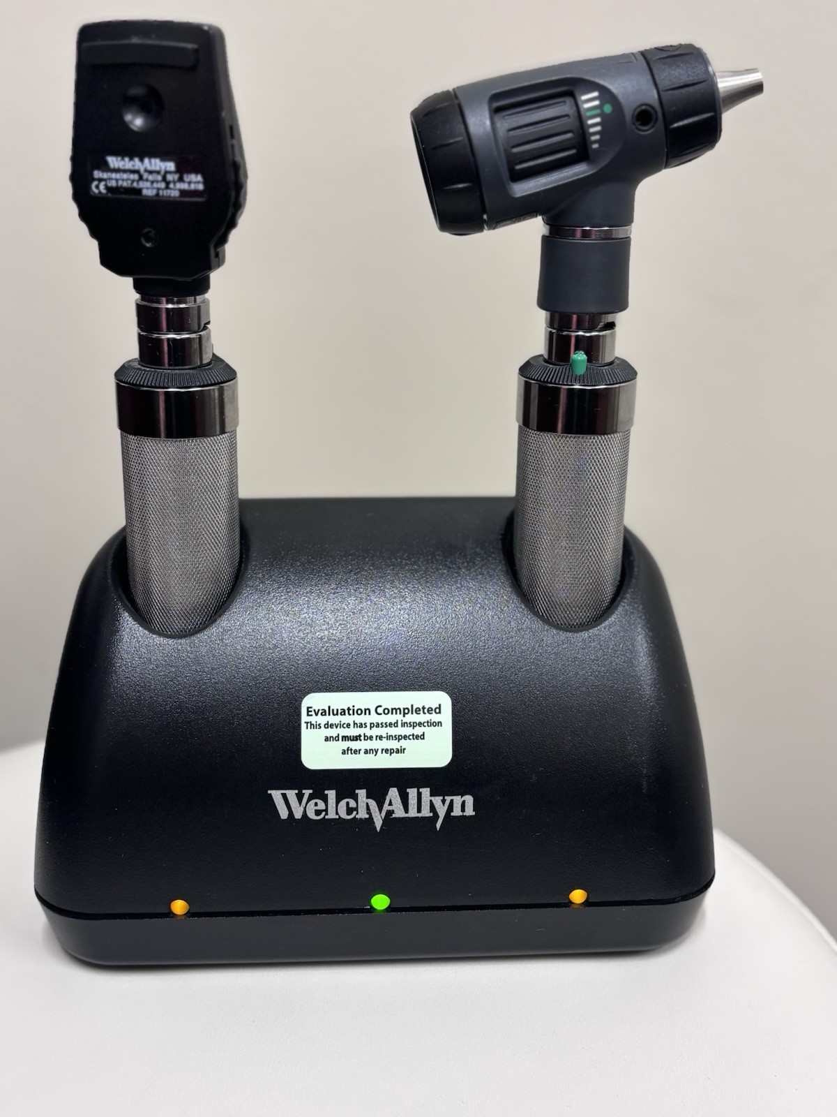 Welch Allyn Desk Set Otoscope 23810 Ophthalmoscope 11720, 7114x Base