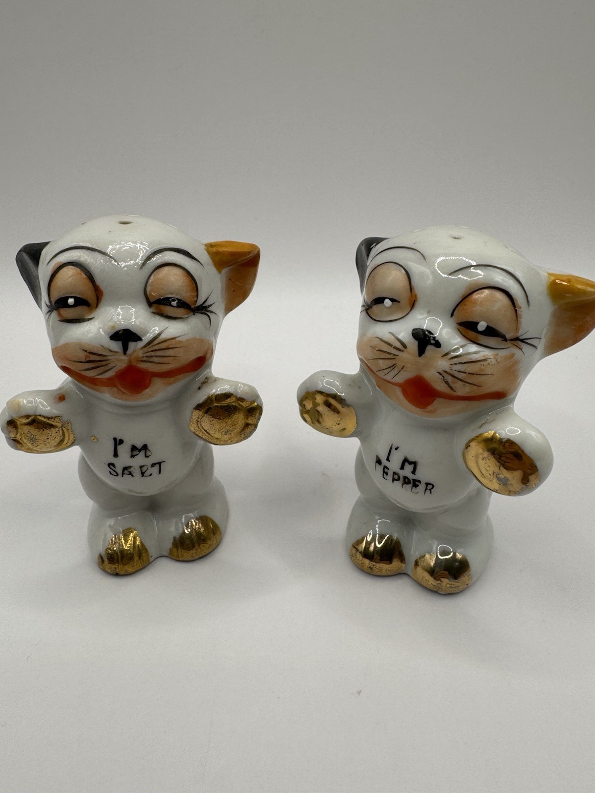 Vintage Cat Salt and Pepper Shakers I'm Salt I'm Pepper Gold Paws Japan Kitsch