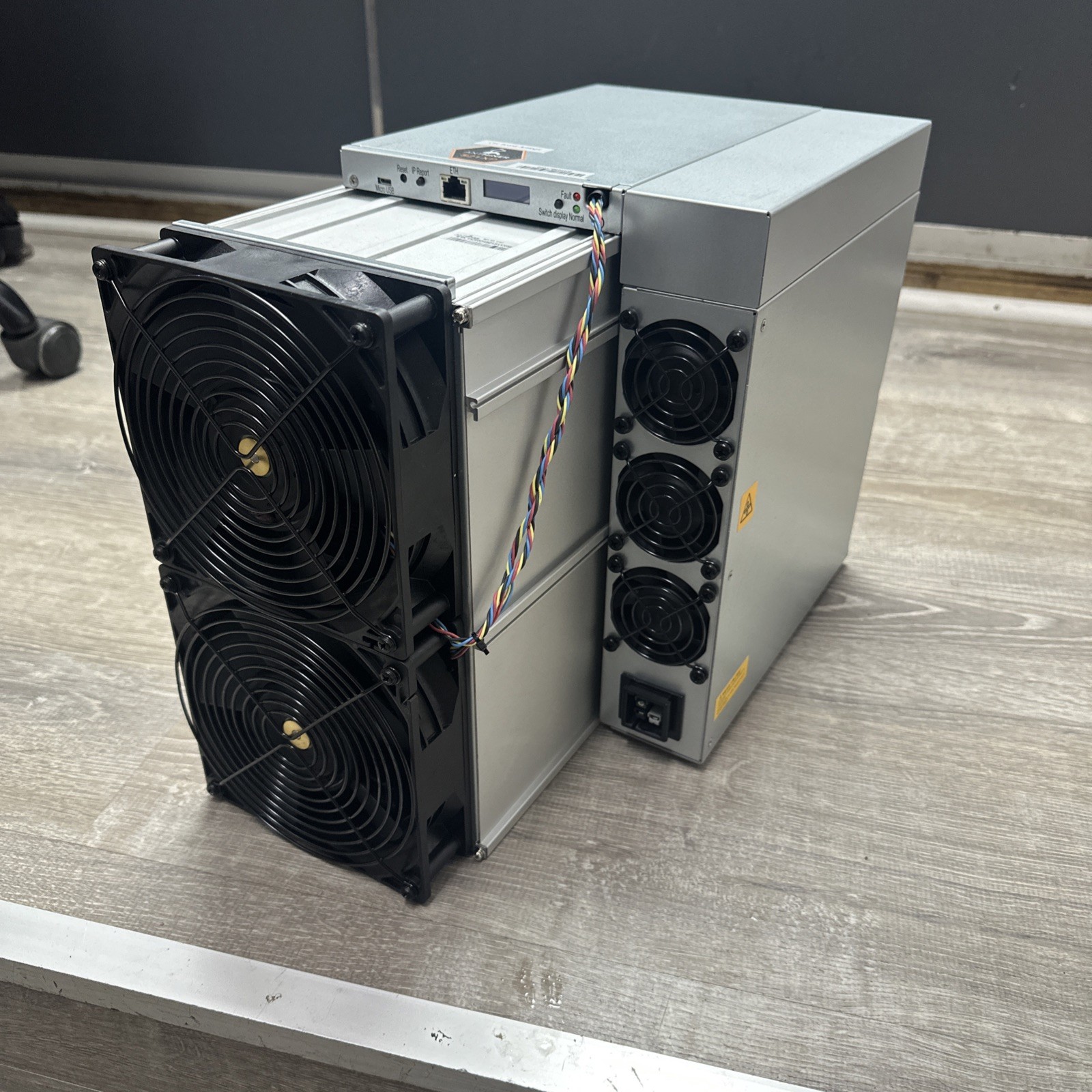 Bitmain Antminer S21 XP 270Th/s 3650W – Input Voltage 220~277V | Endless Mining